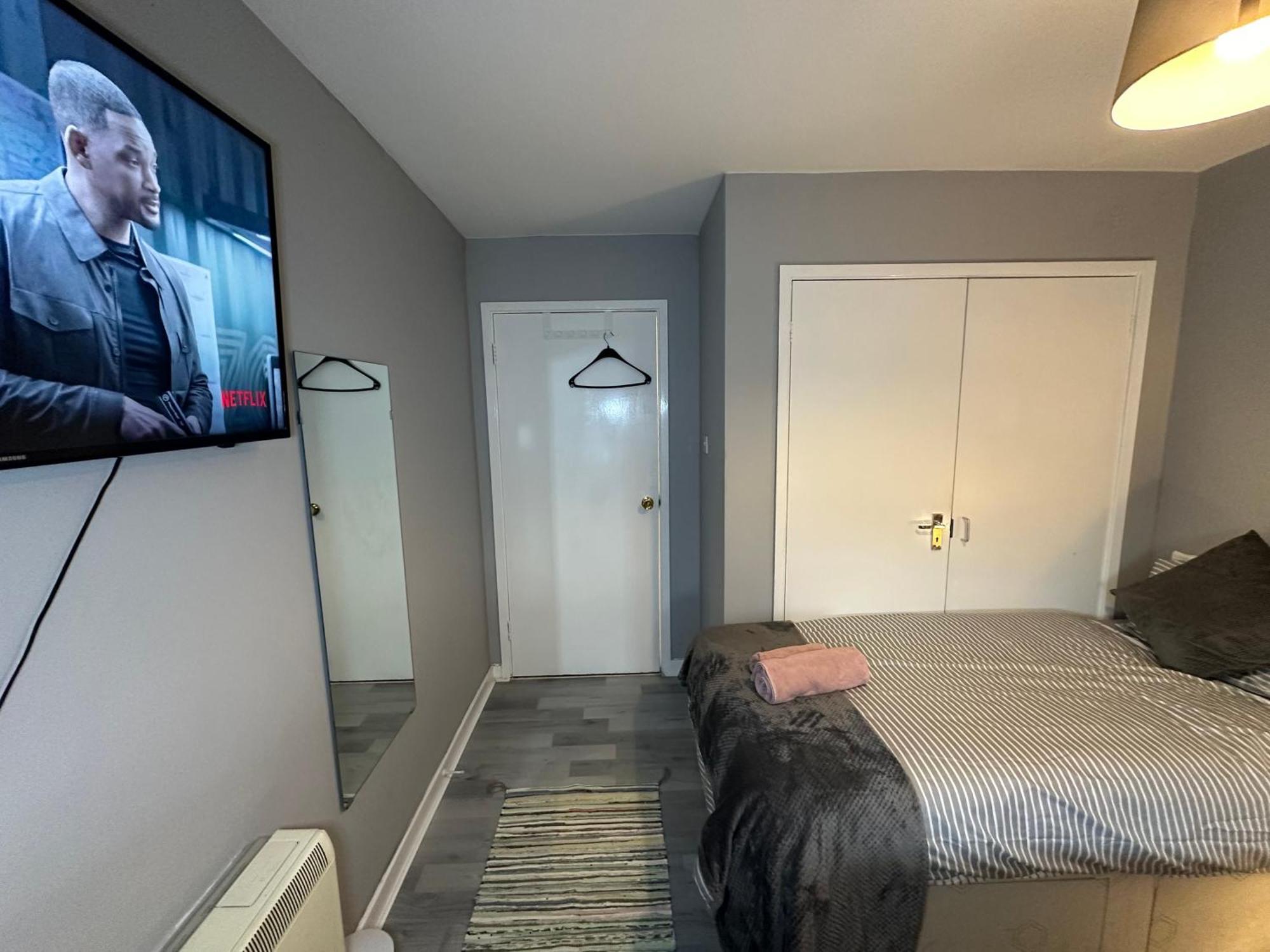 Wembley Serviced Apartment, 20Mins From Central ลอนดอน ภายนอก รูปภาพ